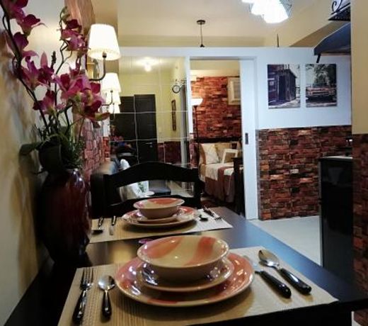 1-Bedroom Vintage Staycation Astrea Tower Avida, QC
