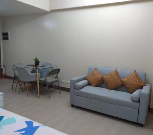 Two Palm Tree Villas close to Manila Airport - Terminal 3