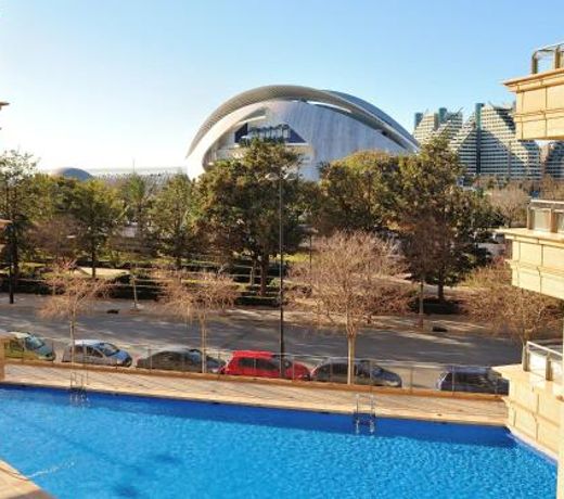Travel Habitat - Ciudad de las Ciencias