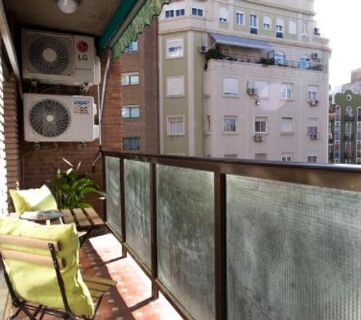MD Vila Barbera Apartment Center