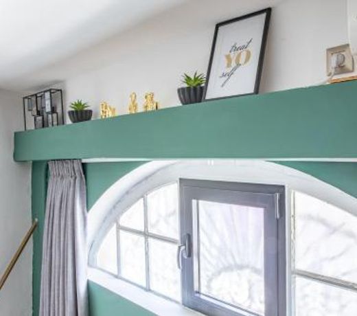 Vintage Duplex Apartment by the Beach / Flea Market District