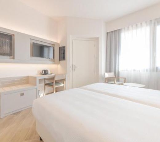 Hotel Horizon Wellness & Spa Resort; Best Western Signature Collection