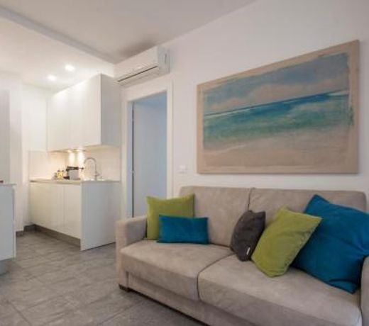 Alva Design Apartment