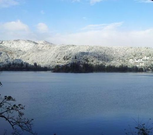 Pletna Lake View Apartment (Ground Floor)