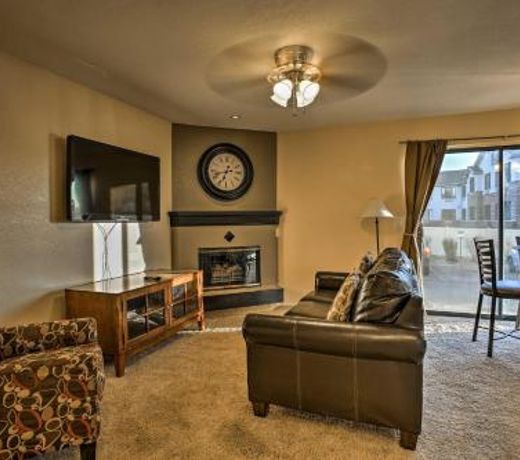 Cozy Condo with 2 Suites in Denver Tech Center!