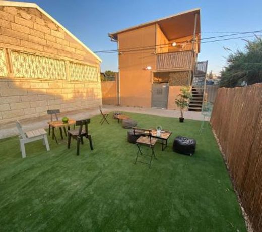 The Private House 3 ×¨×©×ª ××××ª ××¤×¨××