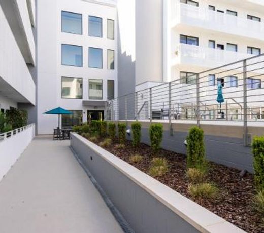 Illume - Posh Resort Community - Courtyard Pool condo