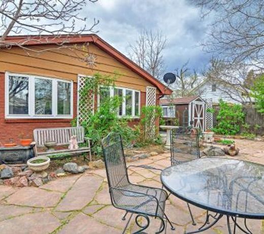 Charming Boulder Cottage - Walk to Pearl Street!