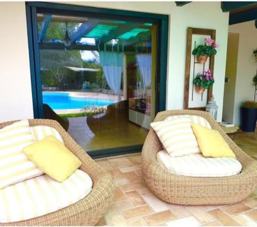 Villa Ales, with swimming pool and garden for 6-7 guests, near Platamona