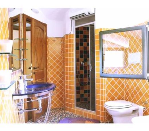 Villa Ales, with swimming pool and garden for 6-7 guests, near Platamona