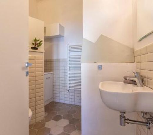 Bright Central Flat
