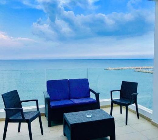 Blue View 402