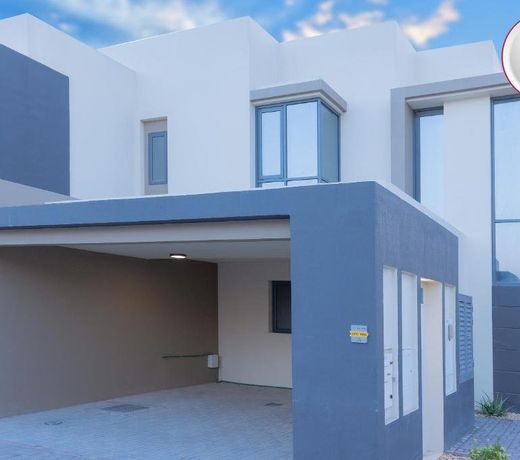5 bedroom Villa - Dubai Hills