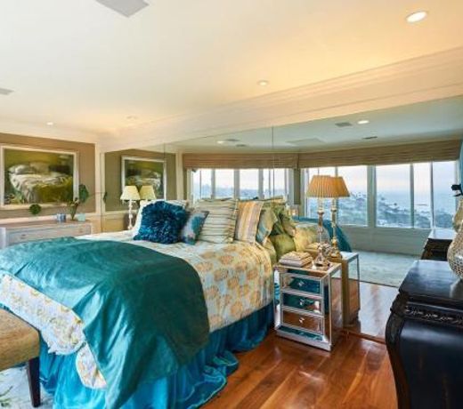 Stunning Luxury 180Â° Beachfront View 7000 ft.Â² Villa