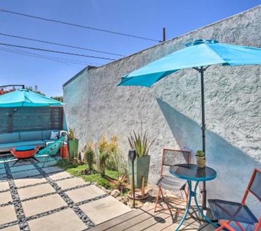 San Diego Guest House Apartment with Patio and Hot Tub