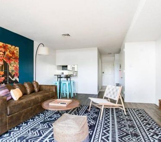 WanderJaunt - Basilica - 2BR - Point Loma