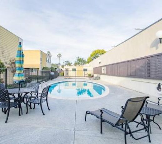 WanderJaunt - Basilica - 2BR - Point Loma