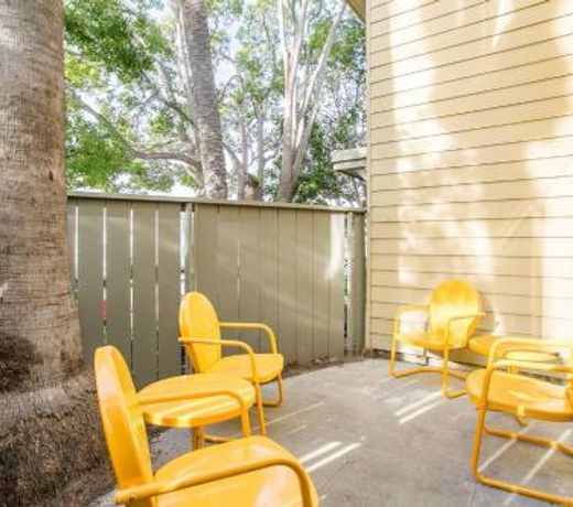 WanderJaunt - Basilica - 2BR - Point Loma