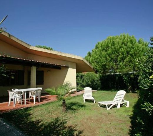 Modern Holiday Home in Giannella Italy with Private Garden