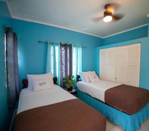 Nickels Garden Villas