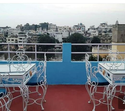 Shiv palace guest house