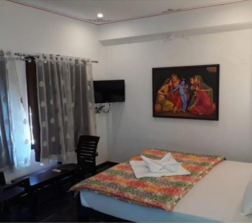 Shiv palace guest house