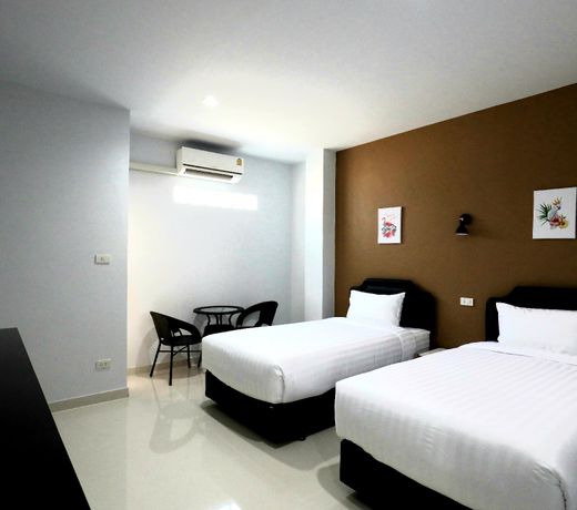NineChang Hotel
