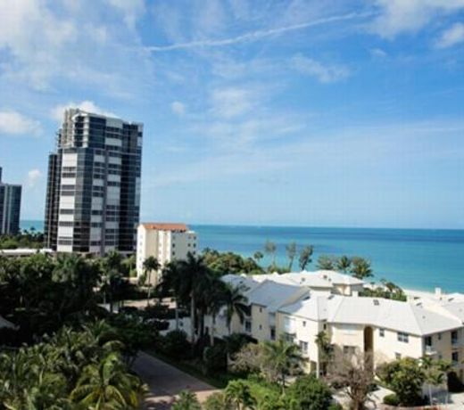 Seagate Condo C 701 Condo