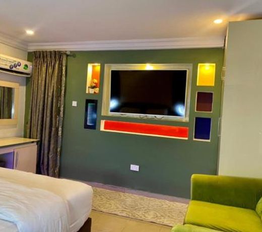 Zbass Luxury Apartment 4