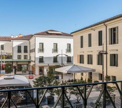Suite Latina - San Leonardo