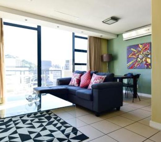 Cape Town Family Apartments on Long Street with Great views