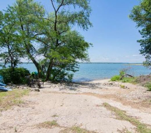 The Stripe at Lake Whitney