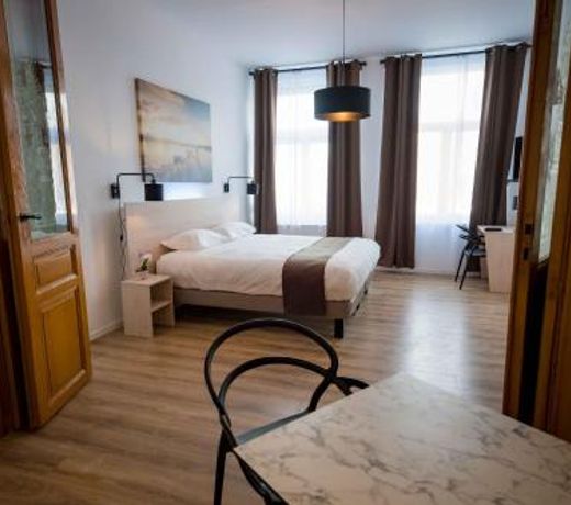 Dimitri Suites