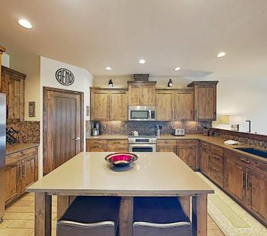 Deschutes Landing at the Old Mill Riverfront condo