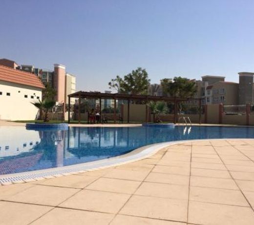Stylish and Tranquil 1 BR in Discovery Gardens, near Dubai Marina, JLT