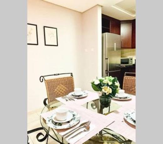 Stylish and Tranquil 1 BR in Discovery Gardens, near Dubai Marina, JLT