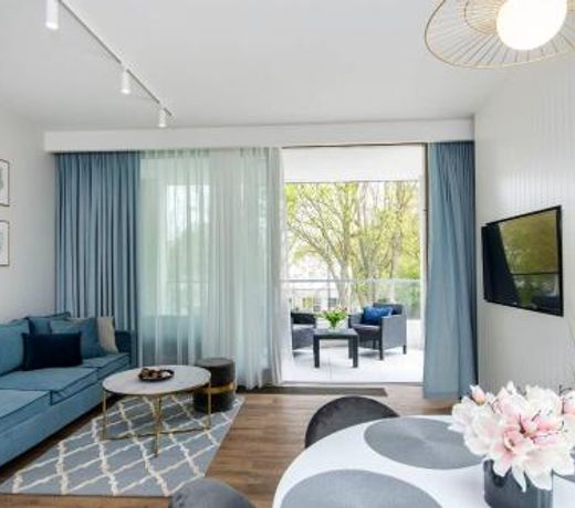 Blue Rentyear Apartments