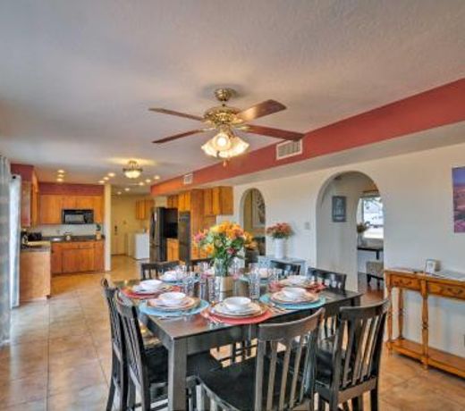 Cozy Page Home with Views and Grill - Near Lake Powell