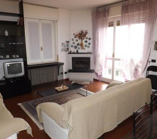 Exclusive Varenna Apt Lake View