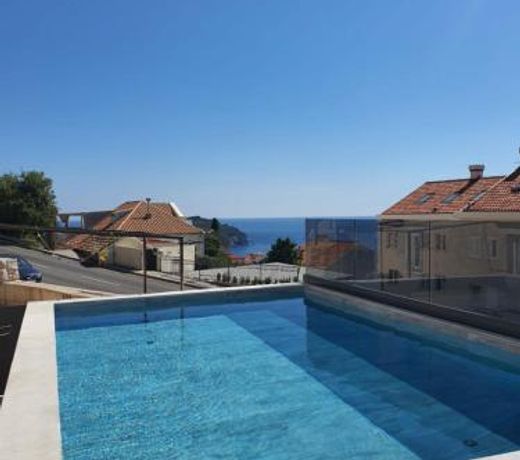 Apartment Pero&Mika With Swimming Pool