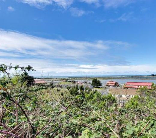 Harbor View Cottages