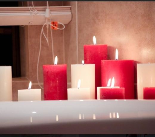 FM GUEST LODGE_HONEYMOON SUITE