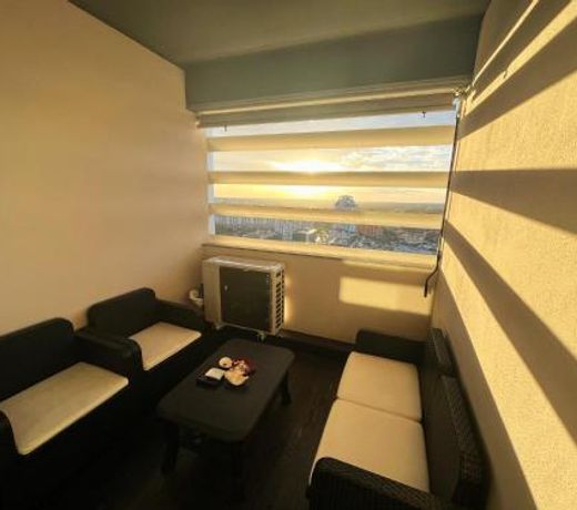 Elegante bilocale Torre Pontina