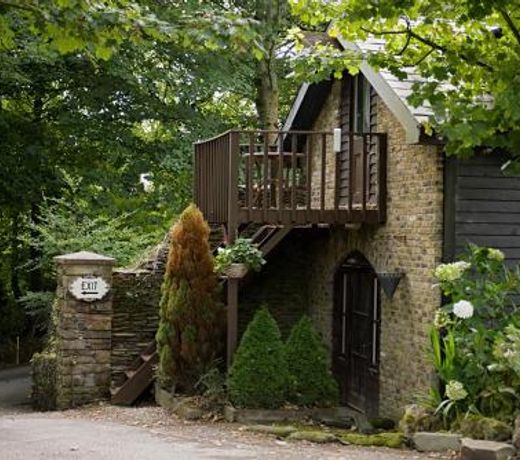 Summer Cove Chateau Sleeps 24 WiFi