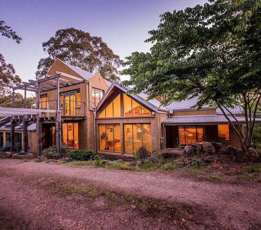 Luxury âCountry Getaway âWIFI âPool âSleeps 10