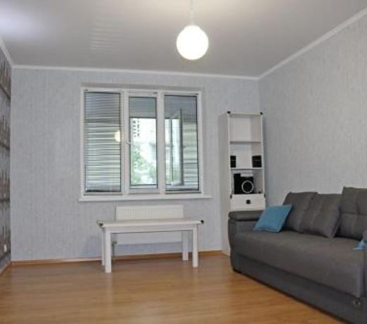 Large 2-bedroom apartament in the center