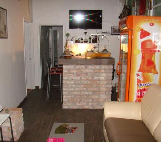 Private Rooms & Hostel Old Lab