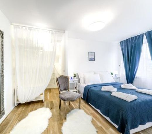 Superior Central Stay