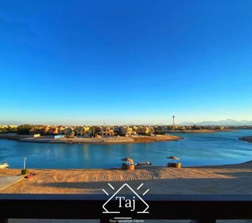Taj Home,Exotic serenity view,2bedrooms apartment