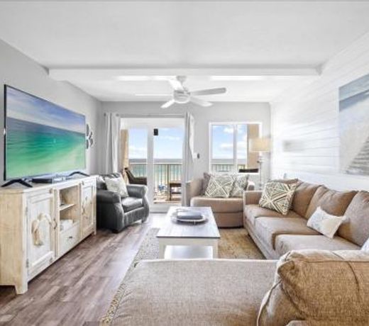 Holiday Surf & Racquet Club 620
